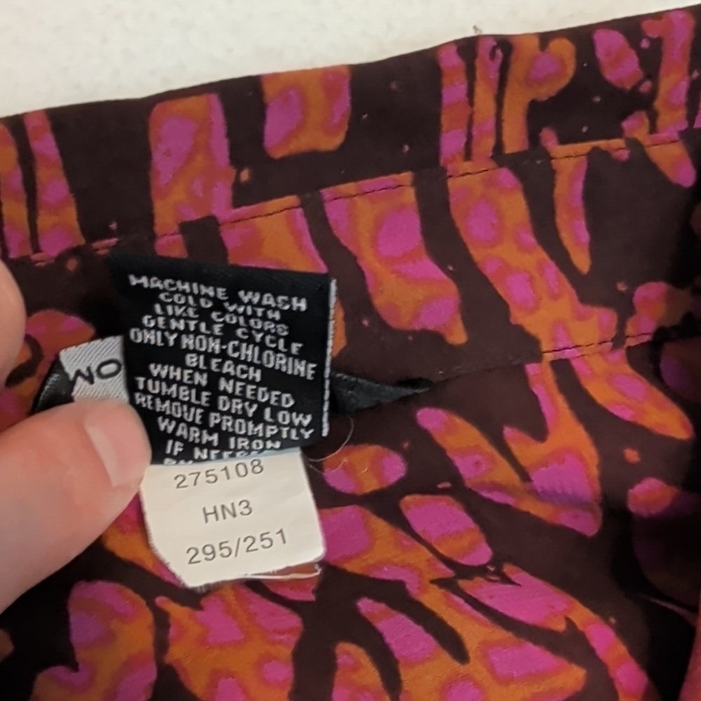 VS Moda Int'l Semi Sheer Pink & Brown Button-Down Blouse - Size Medium - Picture 8 of 8